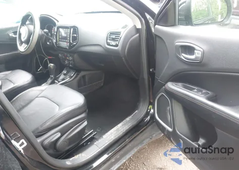 2021 Jeep Compass Limited 4X4 z USA, uszkodzony, nr VIN 3C4NJDCB5MT503099